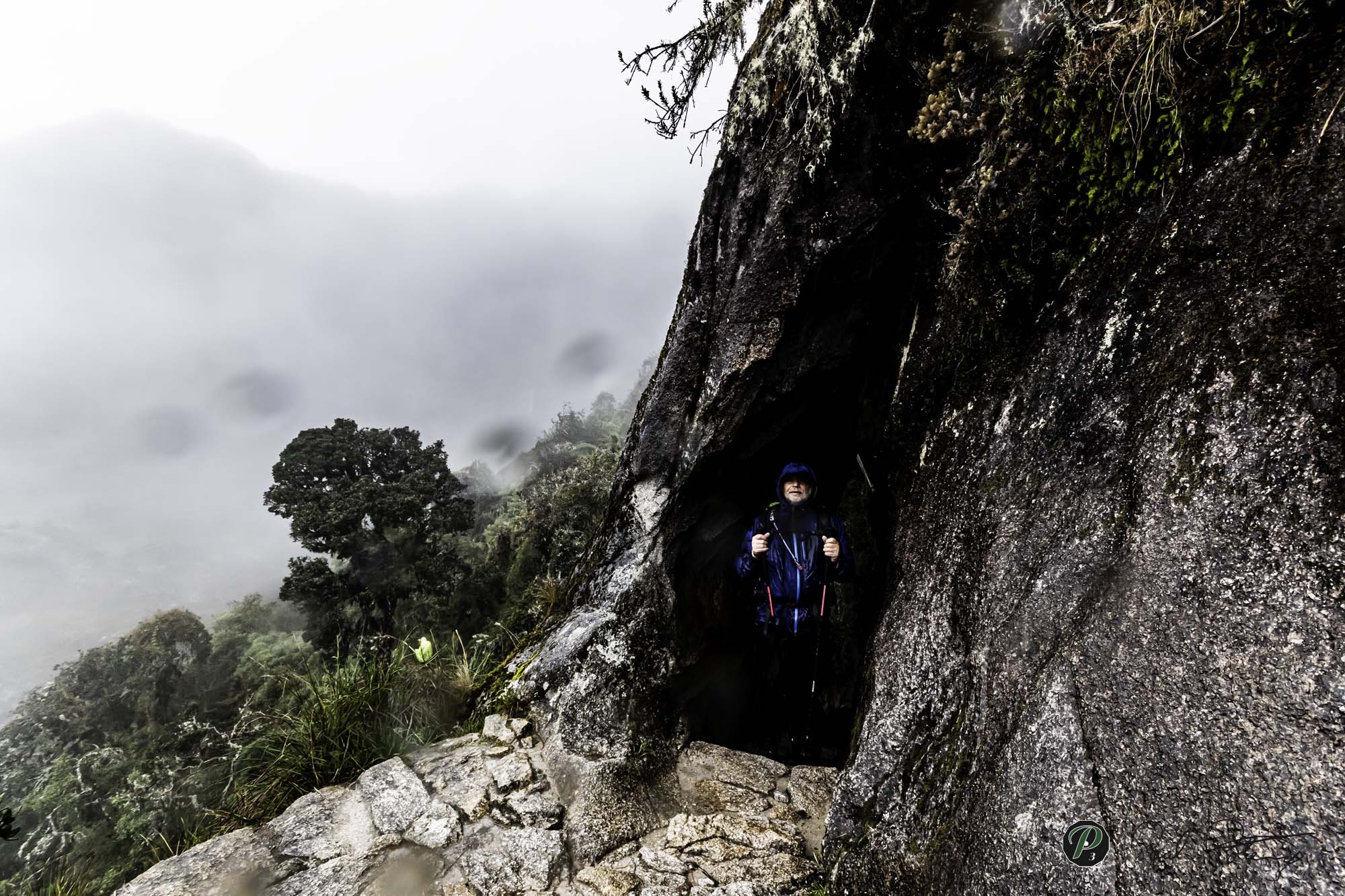 ENTERING INCA TUNNEL 