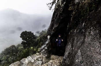  ENTERING INCA TUNNEL 