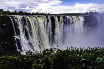  Victoria Falls 