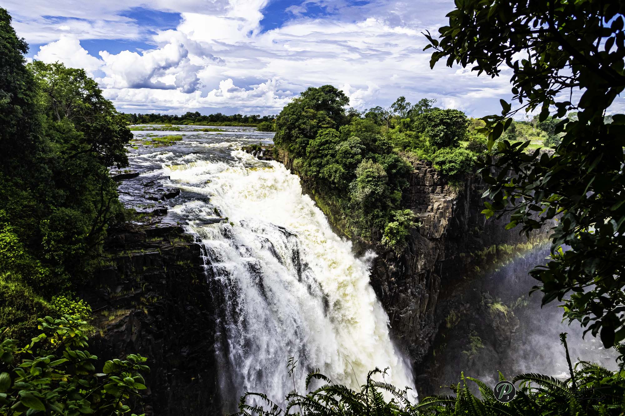  Victoria Falls starting the decent 